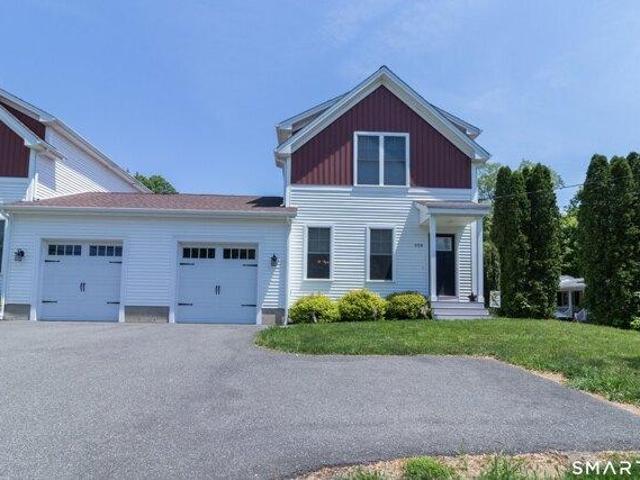Condo for sale in Middletown, Connecticut
