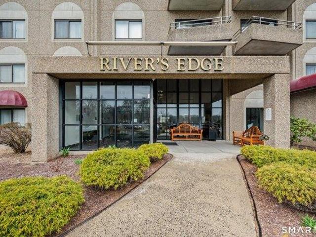 Condo for sale in Middletown, Connecticut