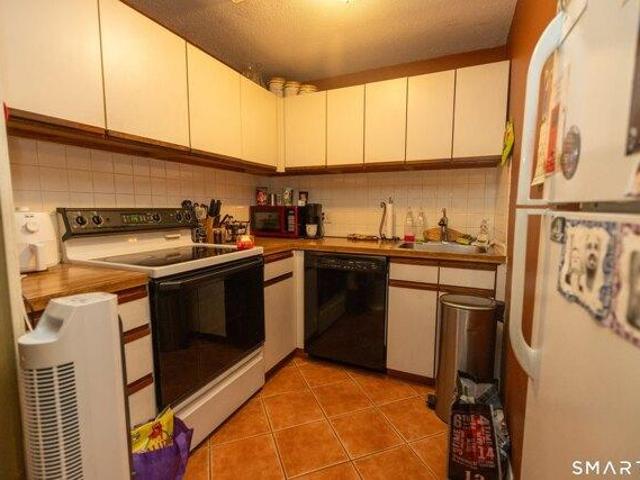 Condo for sale in Peppermill Apartments, Middletown