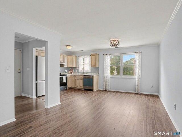 Condo for sale in Milford, Connecticut