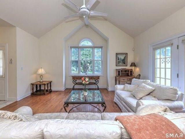 Condo for sale in Milford, Connecticut