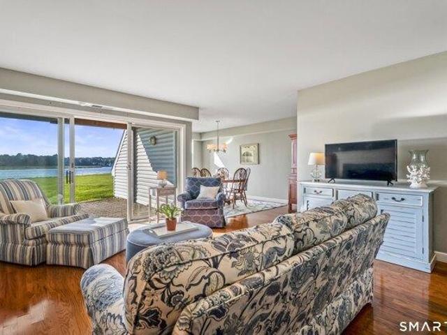 Condo for sale in Milford, South Central Connecticut Planning Region