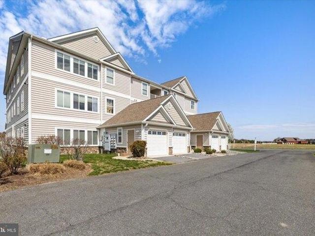 Condo for sale in Delaware