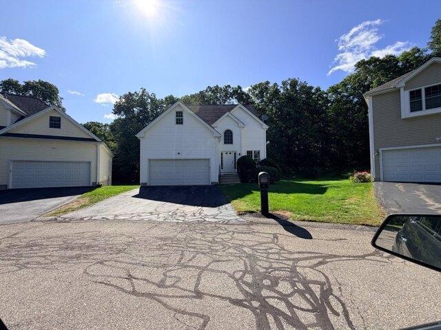 Condo for sale in Milford, Worcester County
