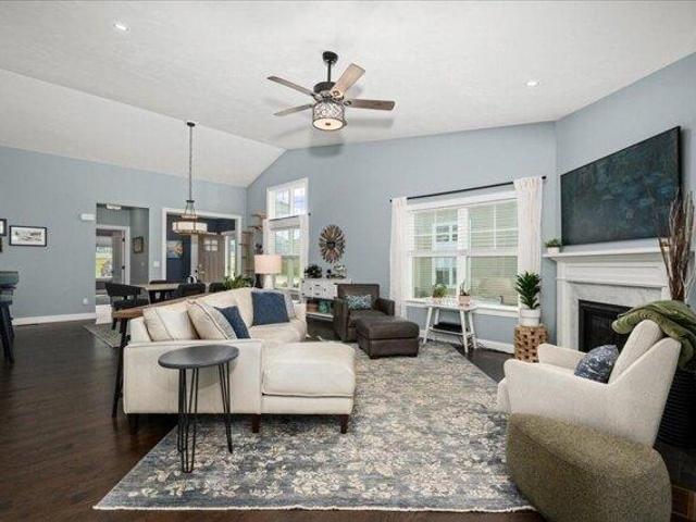 Condo for sale in Millbury, Massachusetts