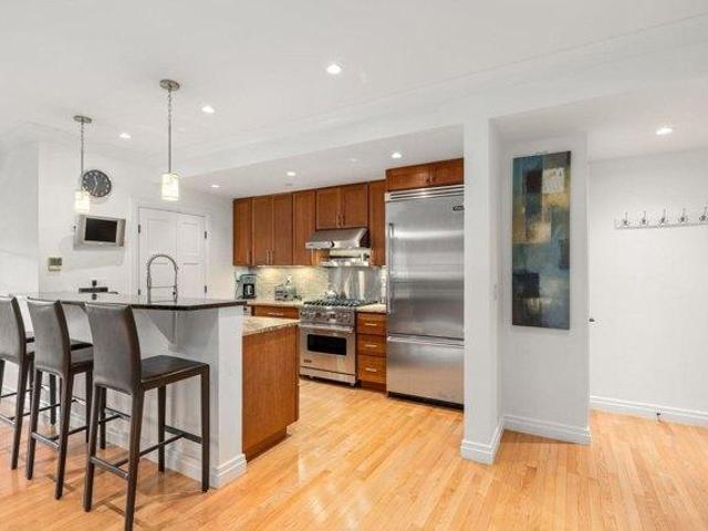 Condo for sale in Milton Village, Milton