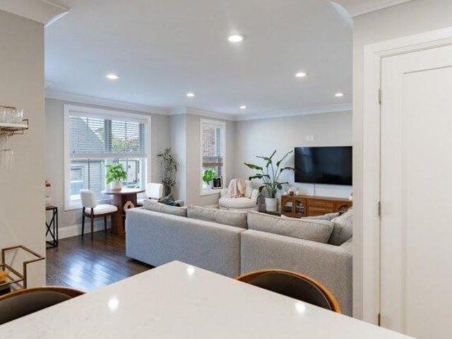 Condo for sale in Milton Village, Milton