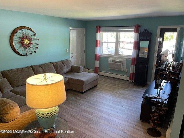 Condo for sale in Monmouth, New Jersey
