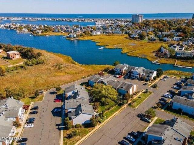 Condo for sale in Monmouth, New Jersey