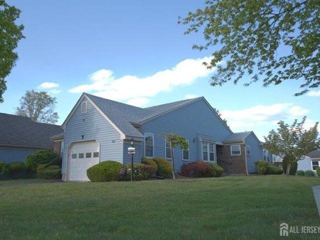 Condo for sale in Monroe Township, New Jersey