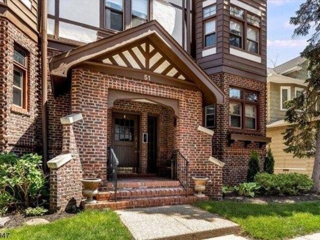 Condo for sale in Montclair, New Jersey