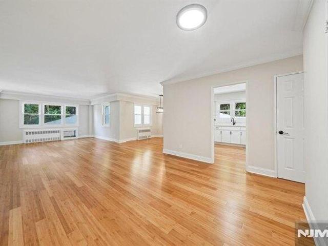Condo for sale in Montclair, Essex County