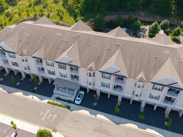 Condo for sale in Monmouth, New Jersey