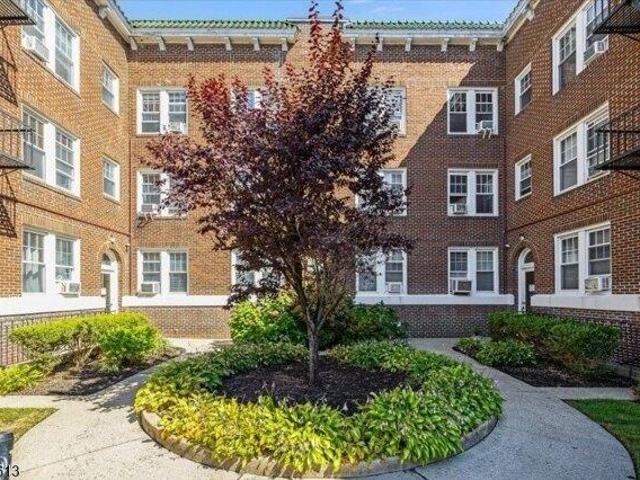 Condo for sale in Morristown, New Jersey
