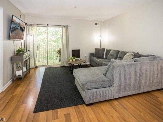 Condo for sale in Mount Arlington, Morris County