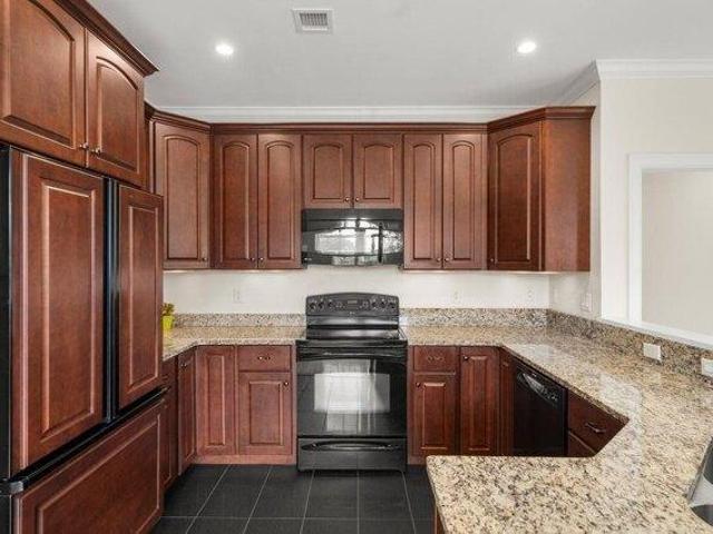 Condo for sale in New Hampshire
