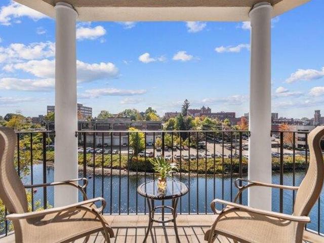 Condo for sale in New Hampshire