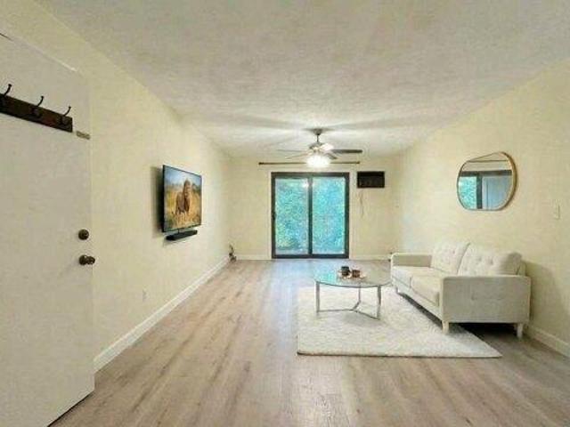 Condo for sale in Partridge Berry Hills Condominiums, Nashua