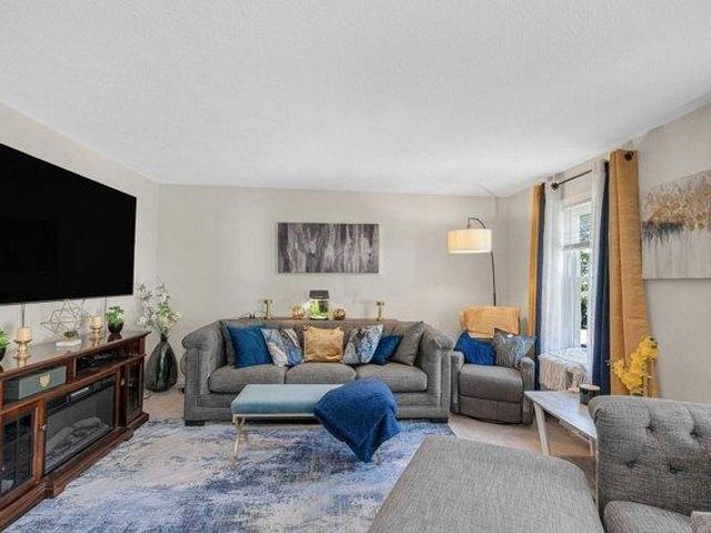 Condo for sale in Wyndwood Village, Nashua