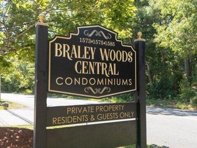 Condo for sale in Bristol, Massachusetts