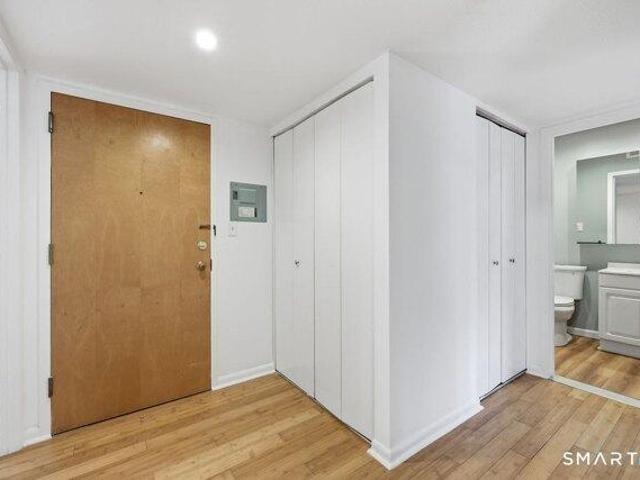 Condo for sale in New Britain, Connecticut