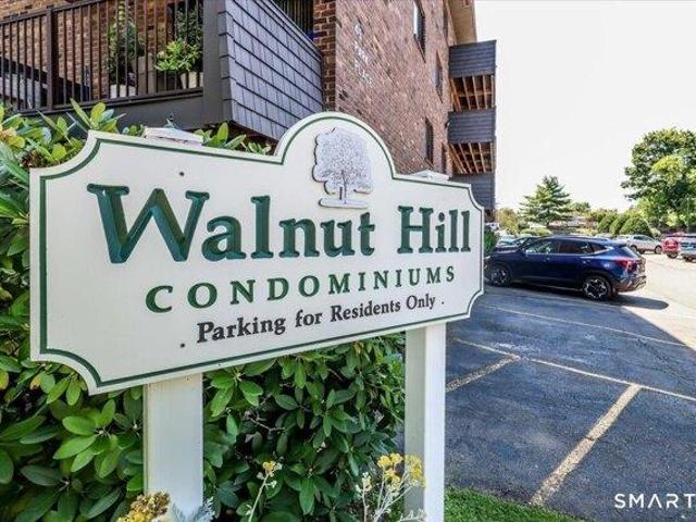 Condo for sale in New Britain, Connecticut