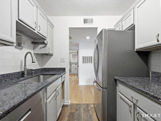 Condo for sale in New Britain, Connecticut
