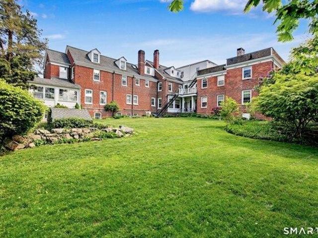 Condo for sale in New Canaan, Connecticut