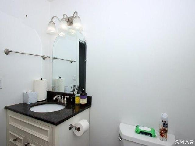 Condo for sale in New Haven, Connecticut