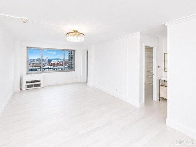 Condo for sale in Dwight Street Historic District, New Haven