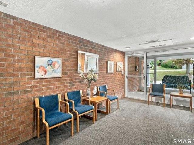Condo for sale in New London, Southeastern Connecticut Planning Region