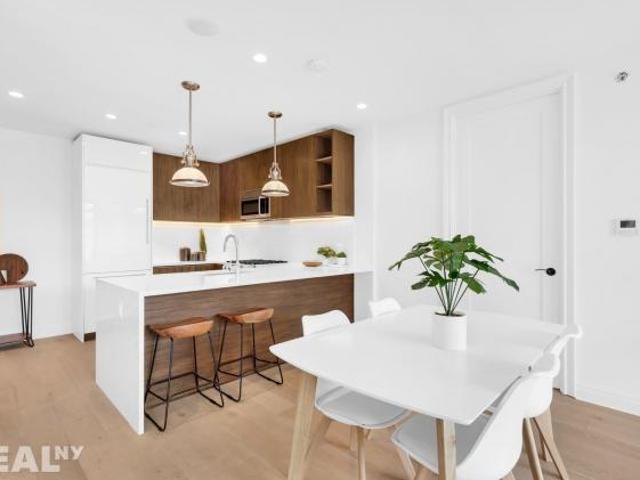 Condo for sale in Arverne, New York