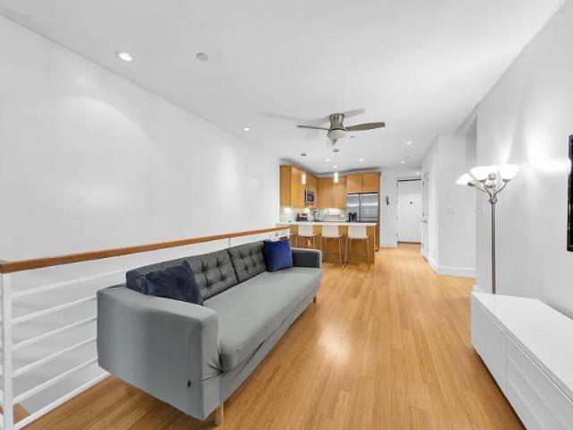 Condo for sale in Arverne, New York