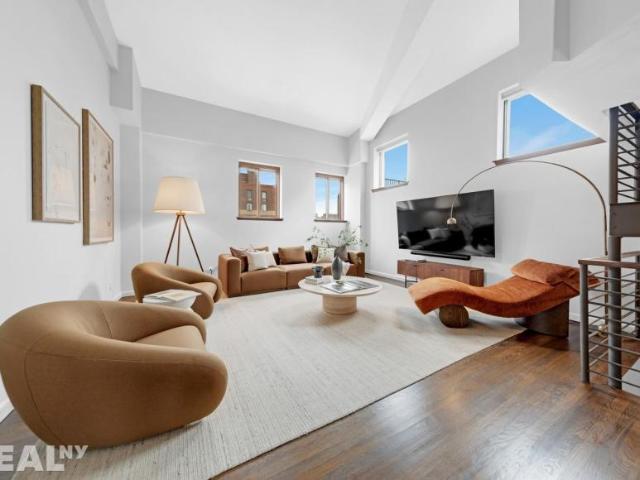 Condo for sale in Arverne, New York