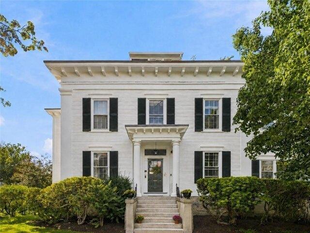 Condo for sale in Newport, Rhode Island