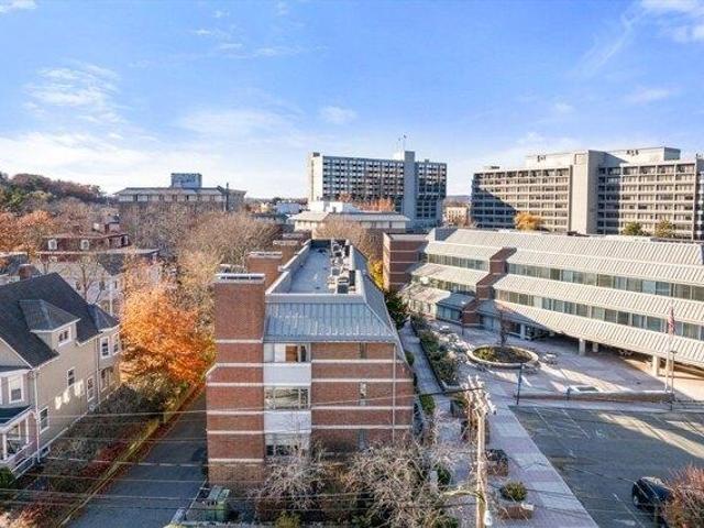 Condo for sale in Auburndale, Massachusetts