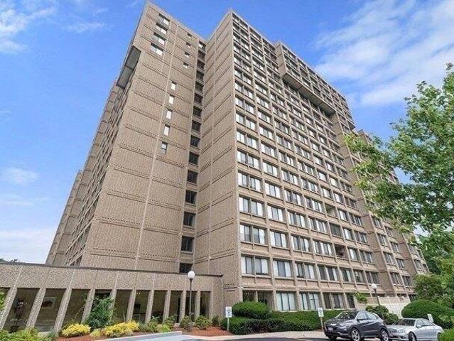 Condo for sale in Auburndale, Massachusetts