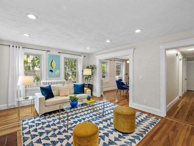 Condo for sale in Auburndale, Massachusetts