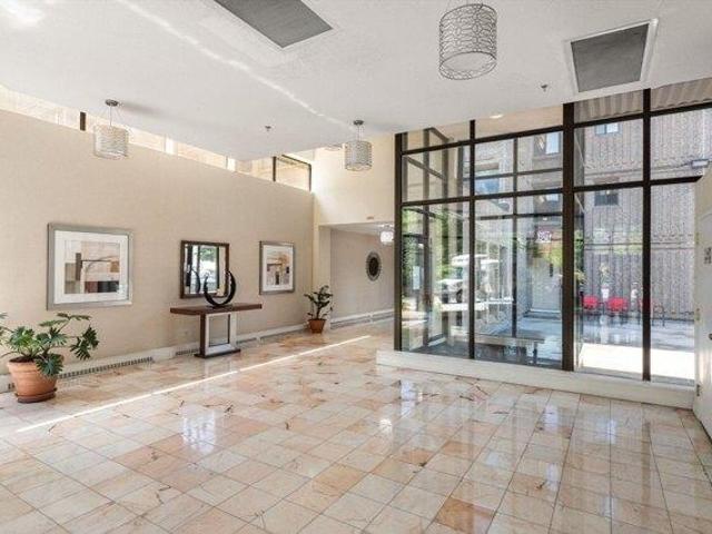 Condo for sale in Auburndale, Massachusetts