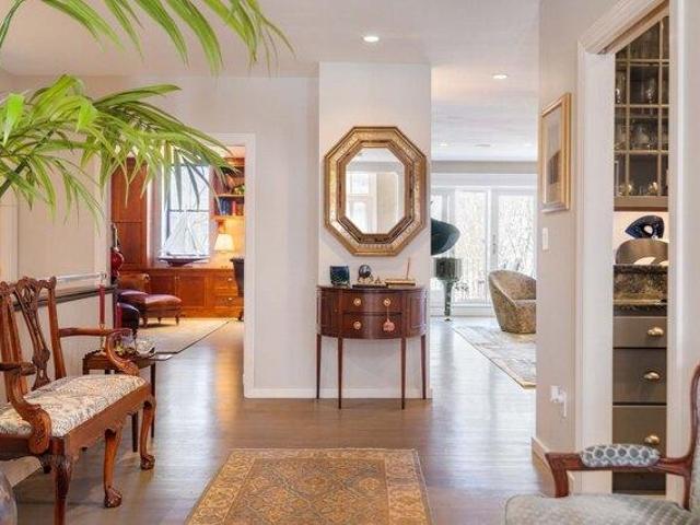 Condo for sale in Auburndale, Massachusetts