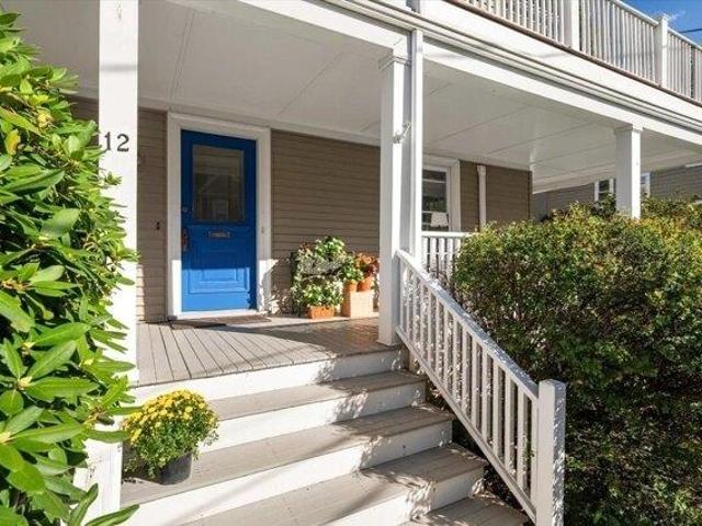 Condo for sale in Auburndale, Massachusetts