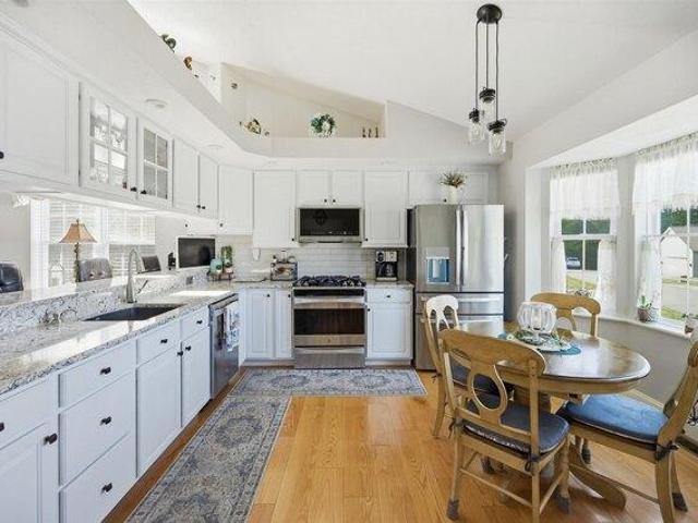 Condo for sale in Newton, Rockingham County