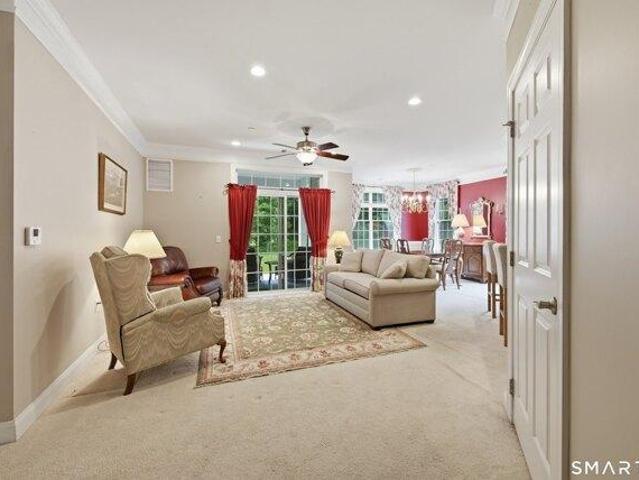 Condo for sale in Newtown, Connecticut