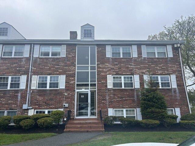 Condo for sale in Massachusetts