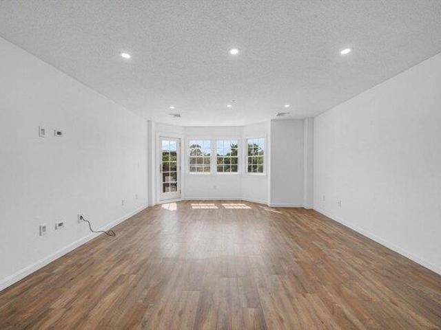 Condo for sale in Massachusetts