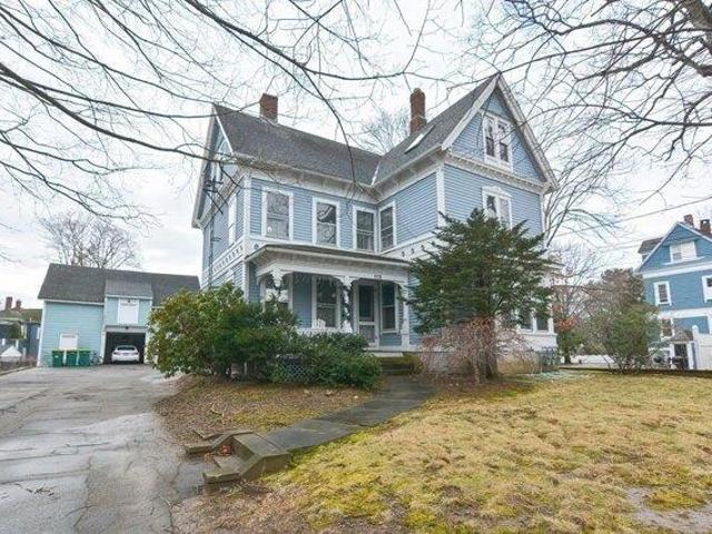 Condo for sale in Bristol, Massachusetts
