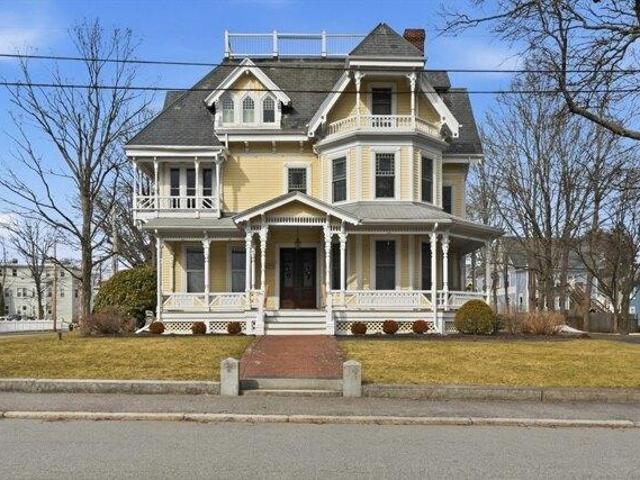 Condo for sale in Bristol, Massachusetts