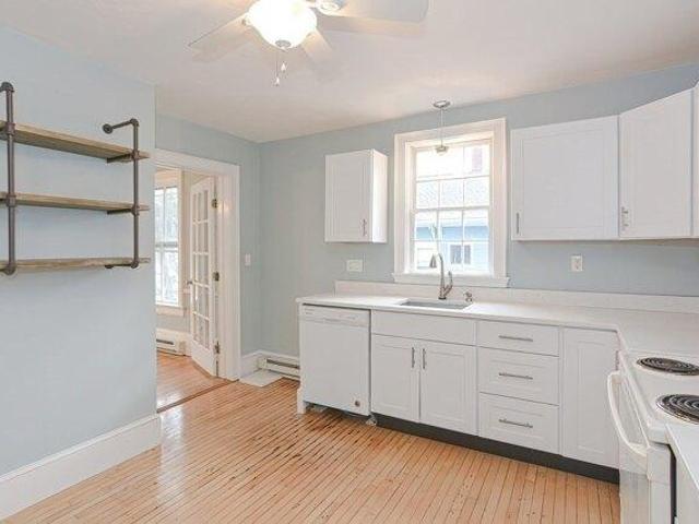 Condo for sale in Bristol, Massachusetts