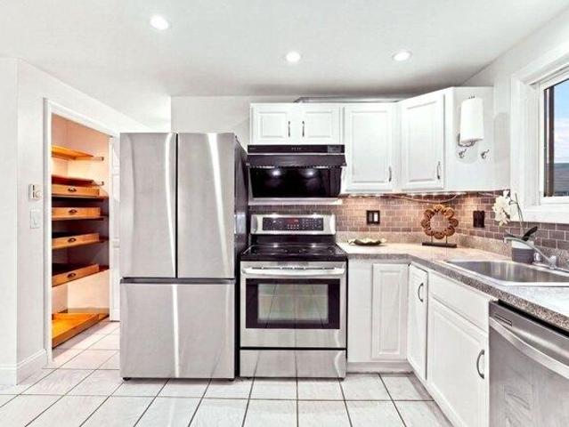 Condo for sale in Bristol, Massachusetts