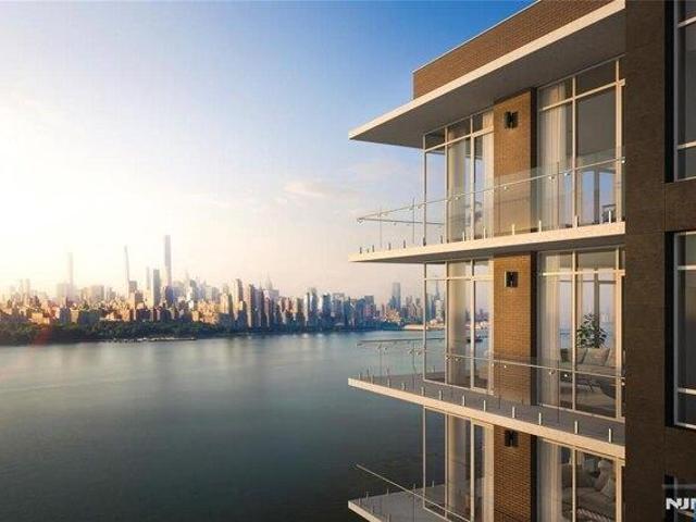 Condo for sale in North Bergen